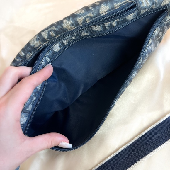 RARE Dior Trotter Bum Body Bag in Navy Blue - Picture 5 of 11